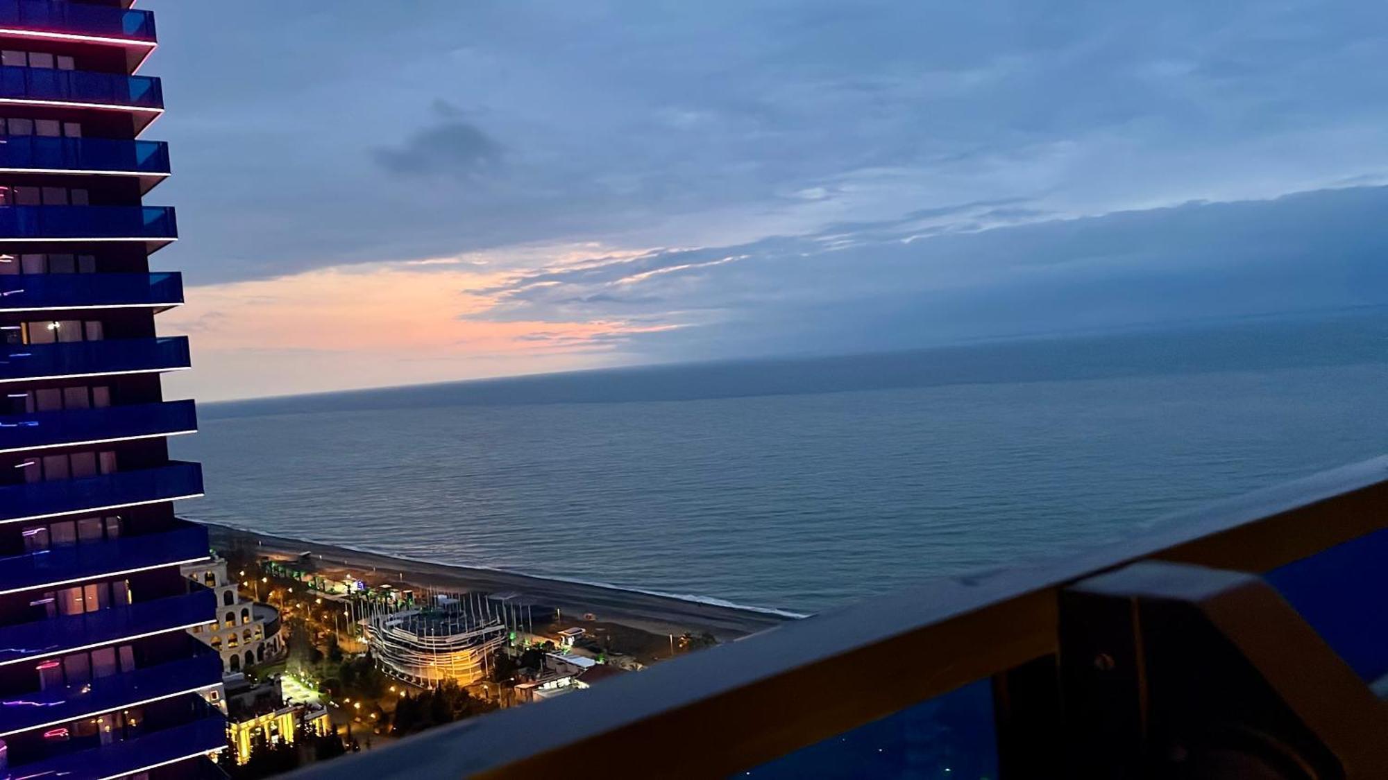 Marvella Orbi City Sea View Batumi Zewnętrze zdjęcie